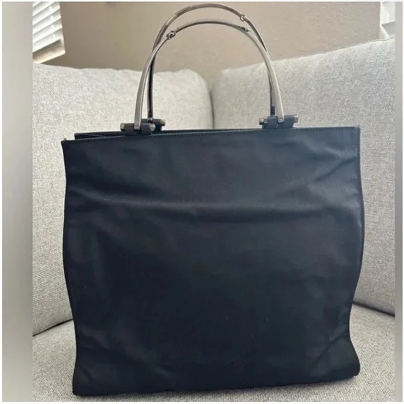 Gucci Nylon black bag with Gunmetal Silver handles 002-1025 200682 EUC - Picture 3 of 16